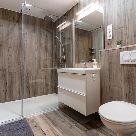 Kjb Vendeghaz Fadd-Dombori